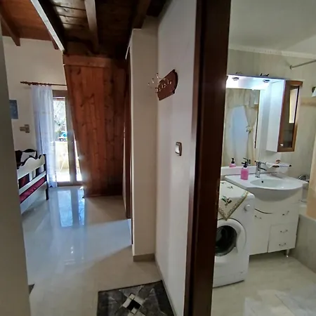 Villa Optasia *